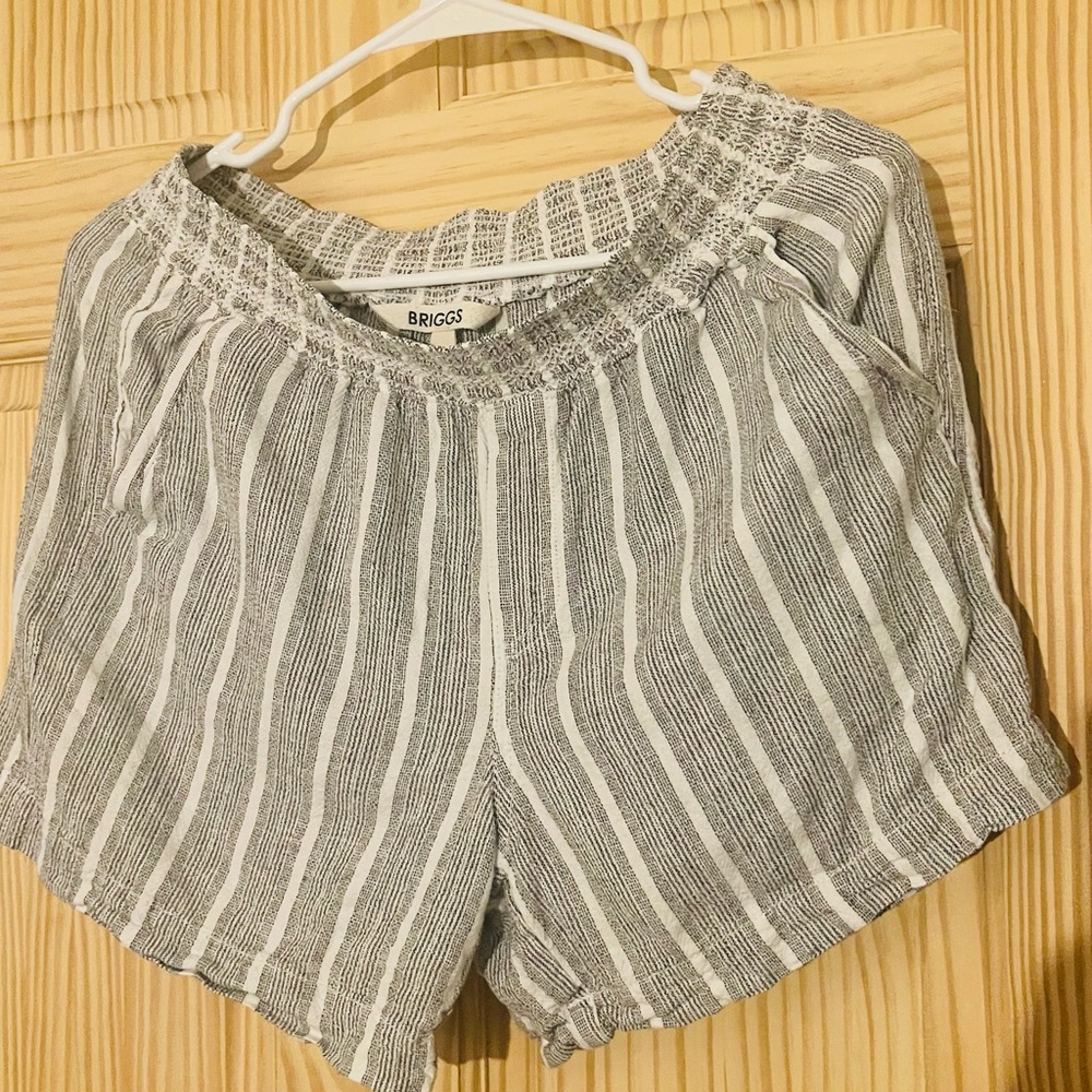Women's Striped Gray Shorts - Picture 7 of 8